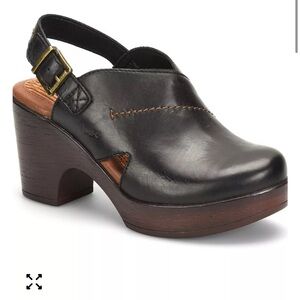 b.o.c. Black Leather Cecelia  clogs  with Brown Wooden Heel looks like Gwen